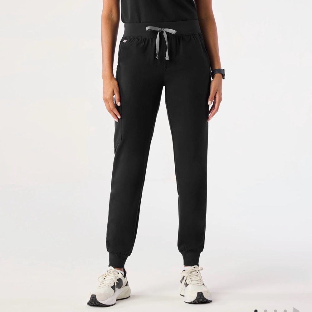Figs Women’s Black Joggers with Gray Drawstring